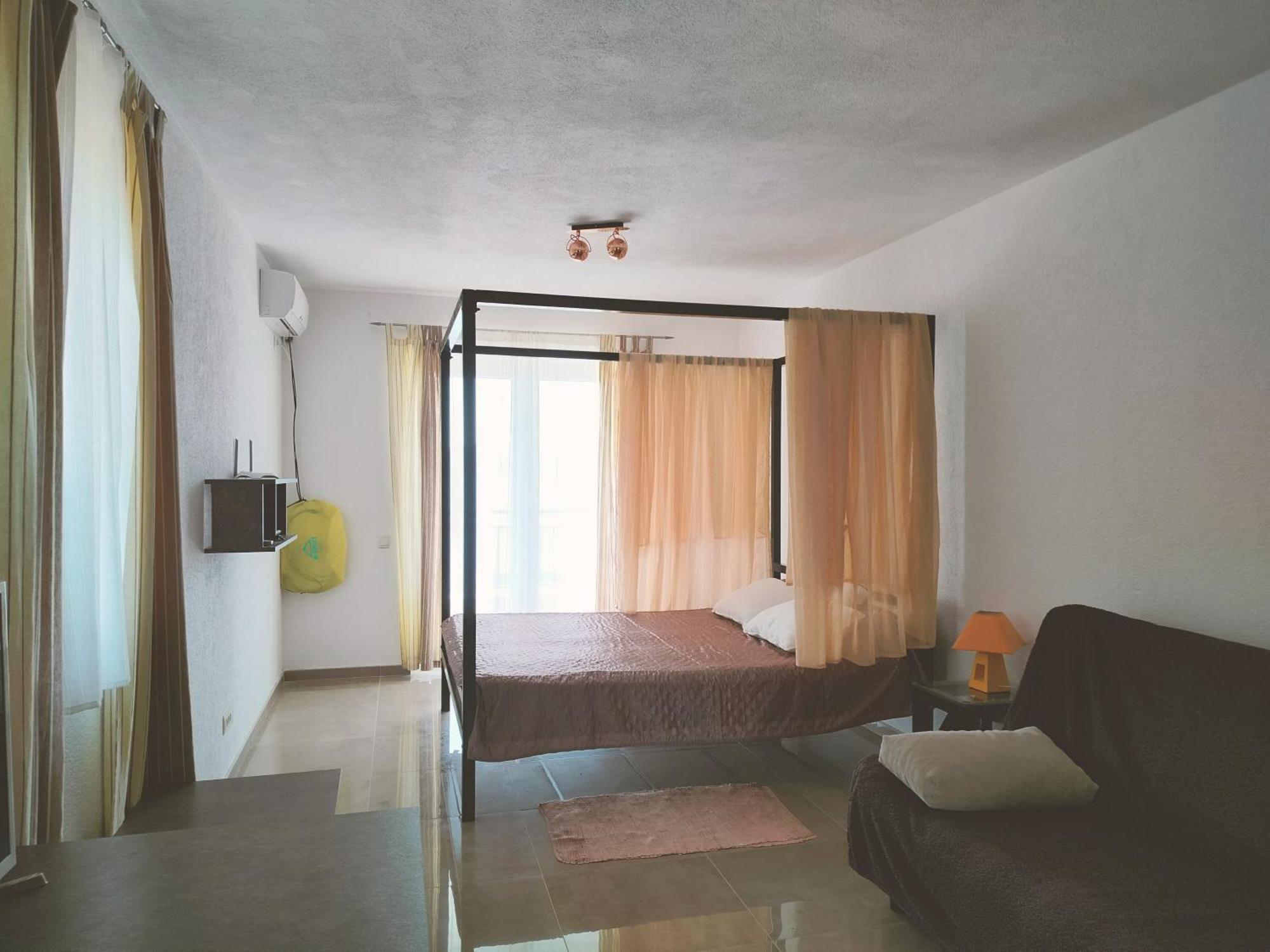Odessa Mama Appartement Bijela Buitenkant foto
