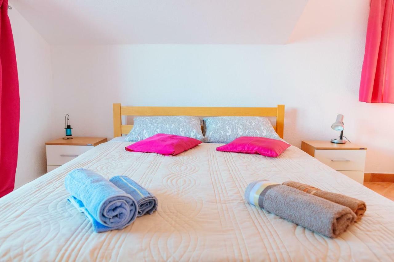 Odessa Mama Appartement Bijela Buitenkant foto